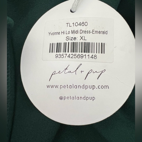 PETAL & PUP - Yvonne Hi Lo midi dress in emerald - Size extra large - Picture 8 of 9